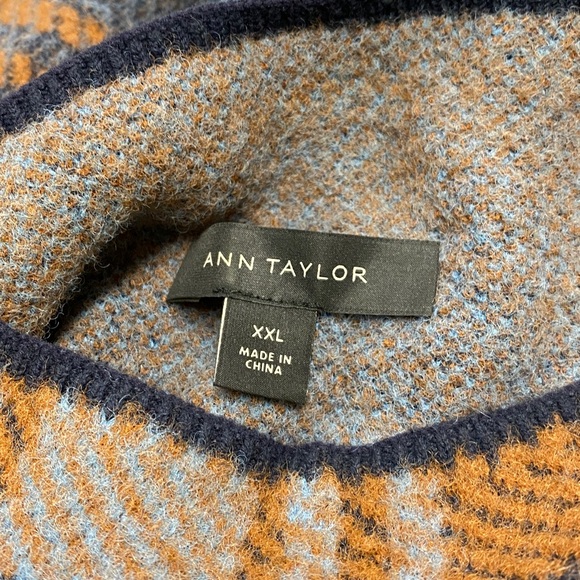 Ann Taylor Soft Mock Neck Drop Sleeve Sweater Size XXL - Picture 4 of 5